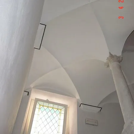 아파트 Palazzo Conti Viale 디아노 카스텔로
